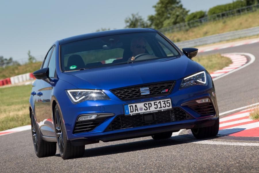  Seat Leon Cupra 300 2017 года  (WW) (фото 47 из 49)